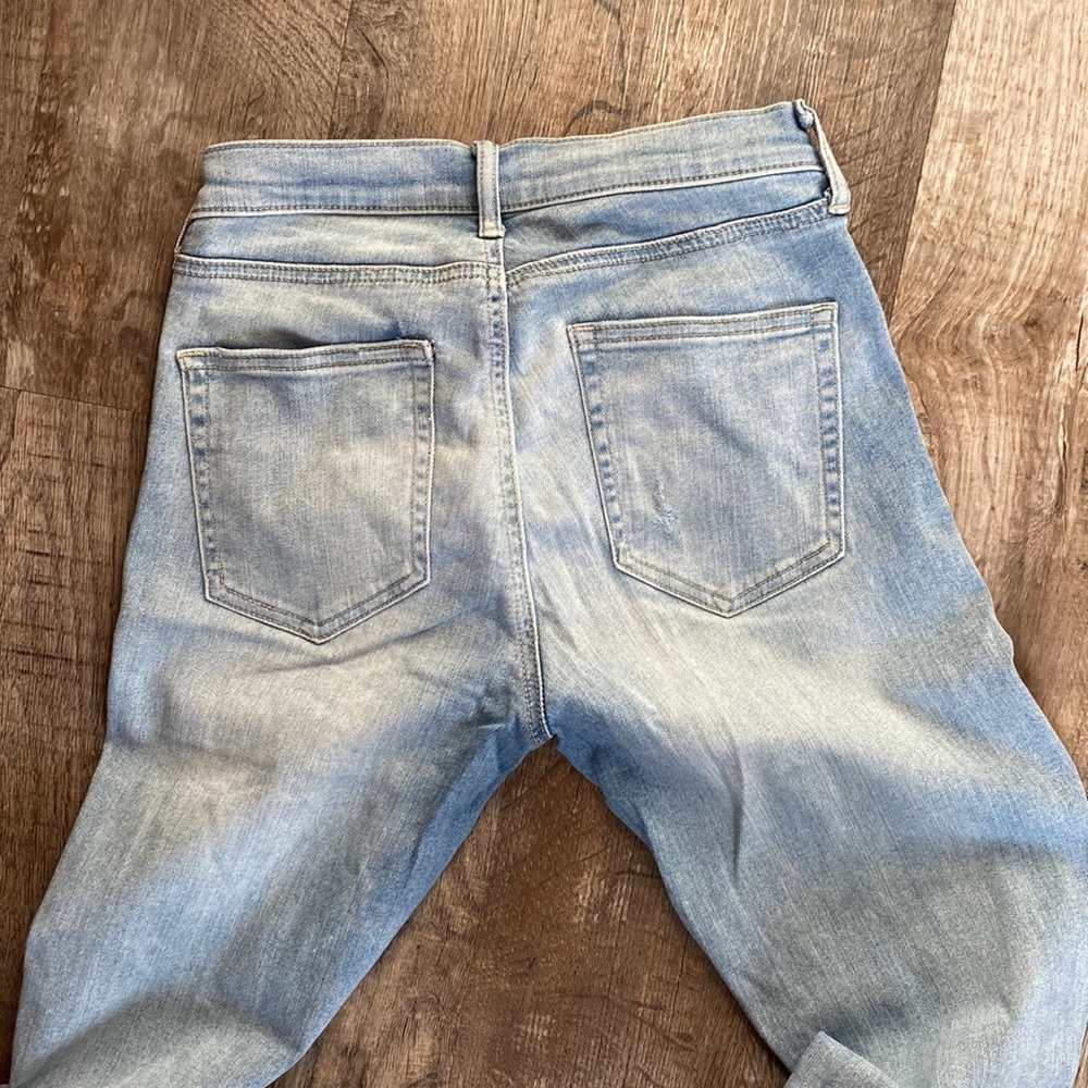 Gap resolution slim straight jeans size 27 LONG